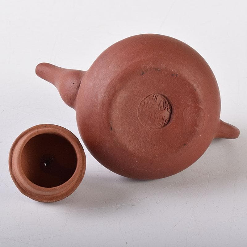 中国　紫砂　朱泥　小さな急須　茶壷　在銘　C　R7935