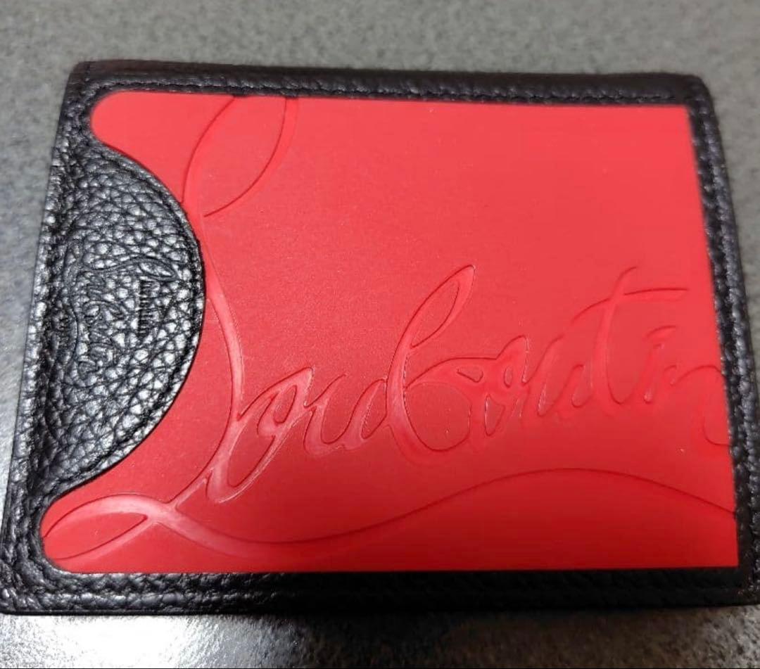 クリスチャンルブタン 折り財布 型押し ラバー ロゴ レザー レッド