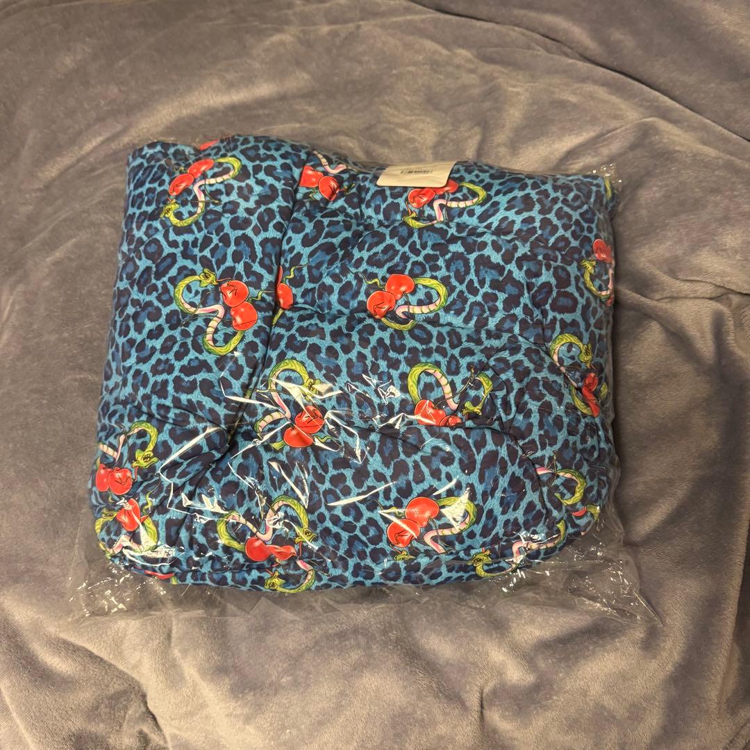 【未開封美品】レオパード中綿BIGバッグ　Re.仲里依紗さんブランド