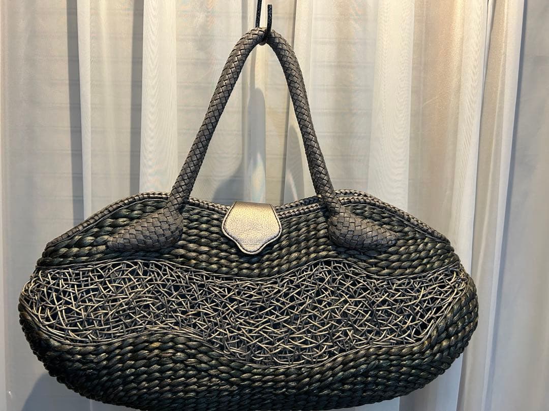 S.C. Vizcarra グレー　カゴバック