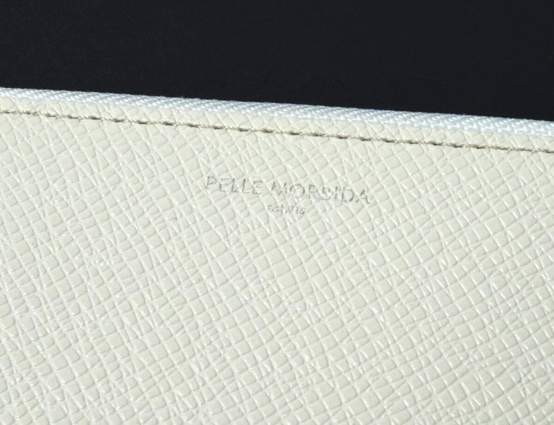 未使用 ペッレモルビダ 牛革 ラウンド コンパクト ウォレット 財布 ホワイト