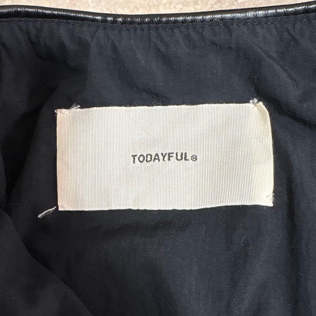 トゥデイフル　ノーカラーキルティングダウンコート36