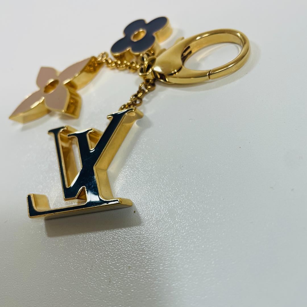 K152 美品 ルイヴィトン バッグチャーム キーリング 08310913