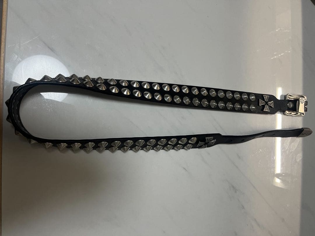 小物 enfants riches deprimes