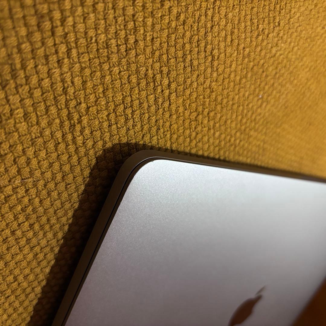 MacBook Pro 13インチ 2020 i5 16GB 512GB