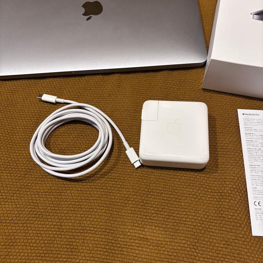 MacBook Pro 13インチ 2020 i5 16GB 512GB