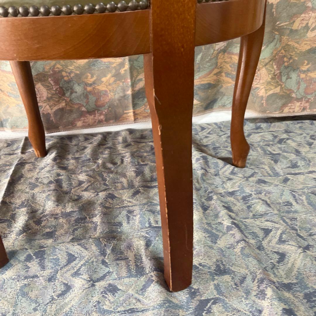 ⭕️ねこ帽子⭕️ ヨーロッパアンティークチェア