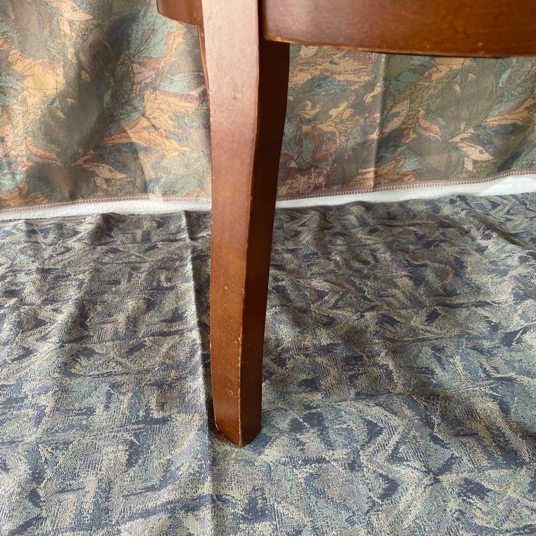 ⭕️ねこ帽子⭕️ ヨーロッパアンティークチェア