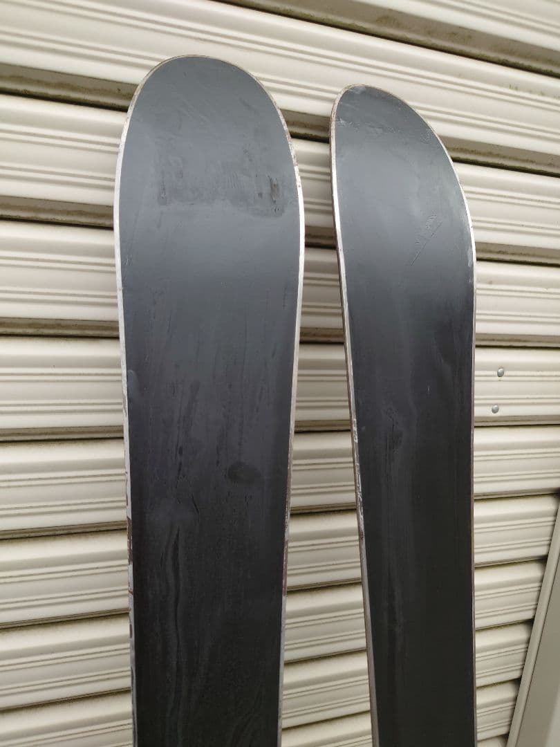 子ども　ジュニア　スキー板　HEAD　107cm 可動式　　ストック付き