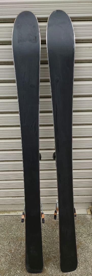 子ども　ジュニア　スキー板　HEAD　107cm 可動式　　ストック付き