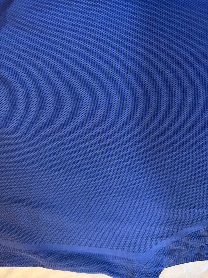 エイポックエイブル　青トップス