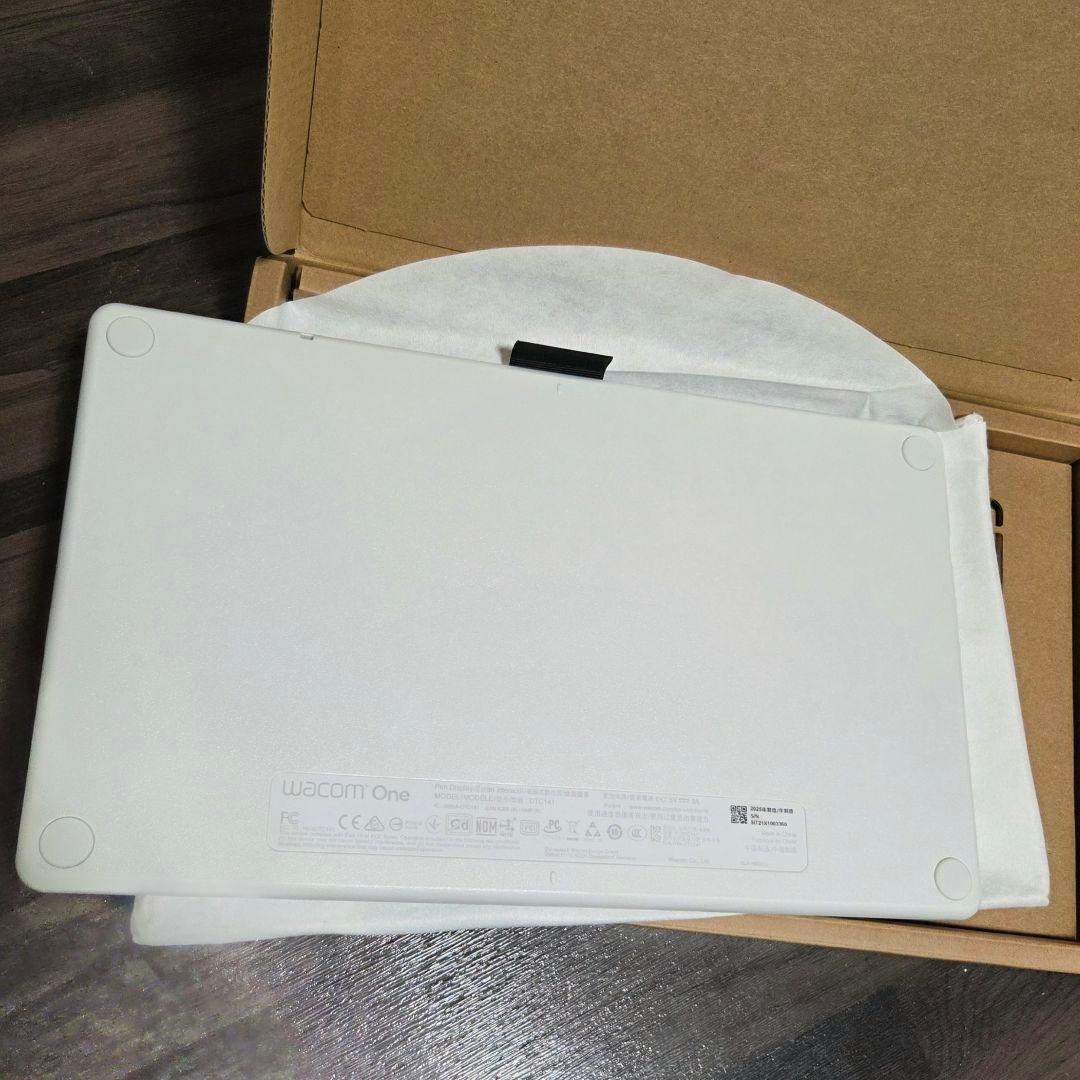 未使用品＊Wacom One 14 ペンタブ 液タブ ワコム