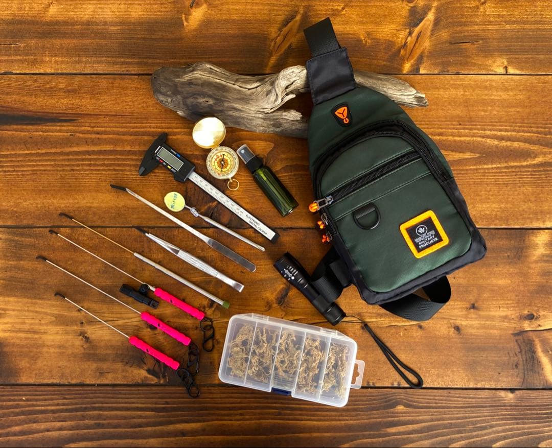 クワガタ採集セット　蛍光ピンク　オリジナル掻き出し棒　デジタルノギス　採集ケース