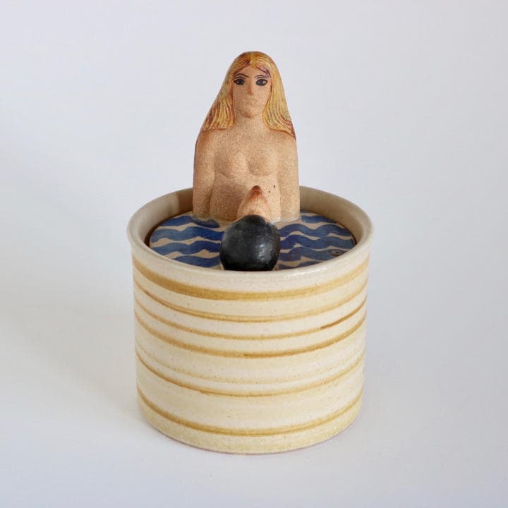 リサラーソン 蓋付壷