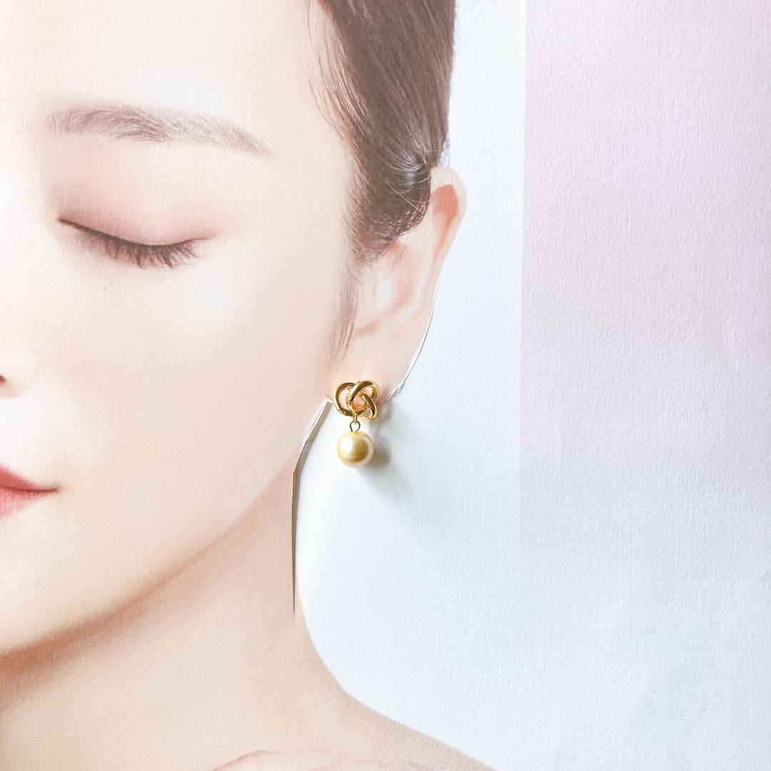 ハンドメイドピアス　No.1527