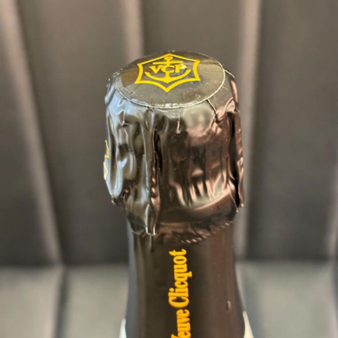 NA4074 NA3970Veuve Clicquot ヴーヴクリコ ホワイト