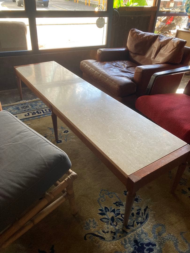 大理石センターテーブル　イタリア