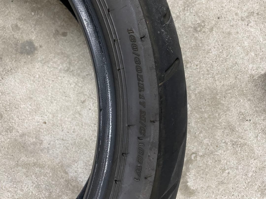ダンロップGPR300 120/70 R17 160/60 R17