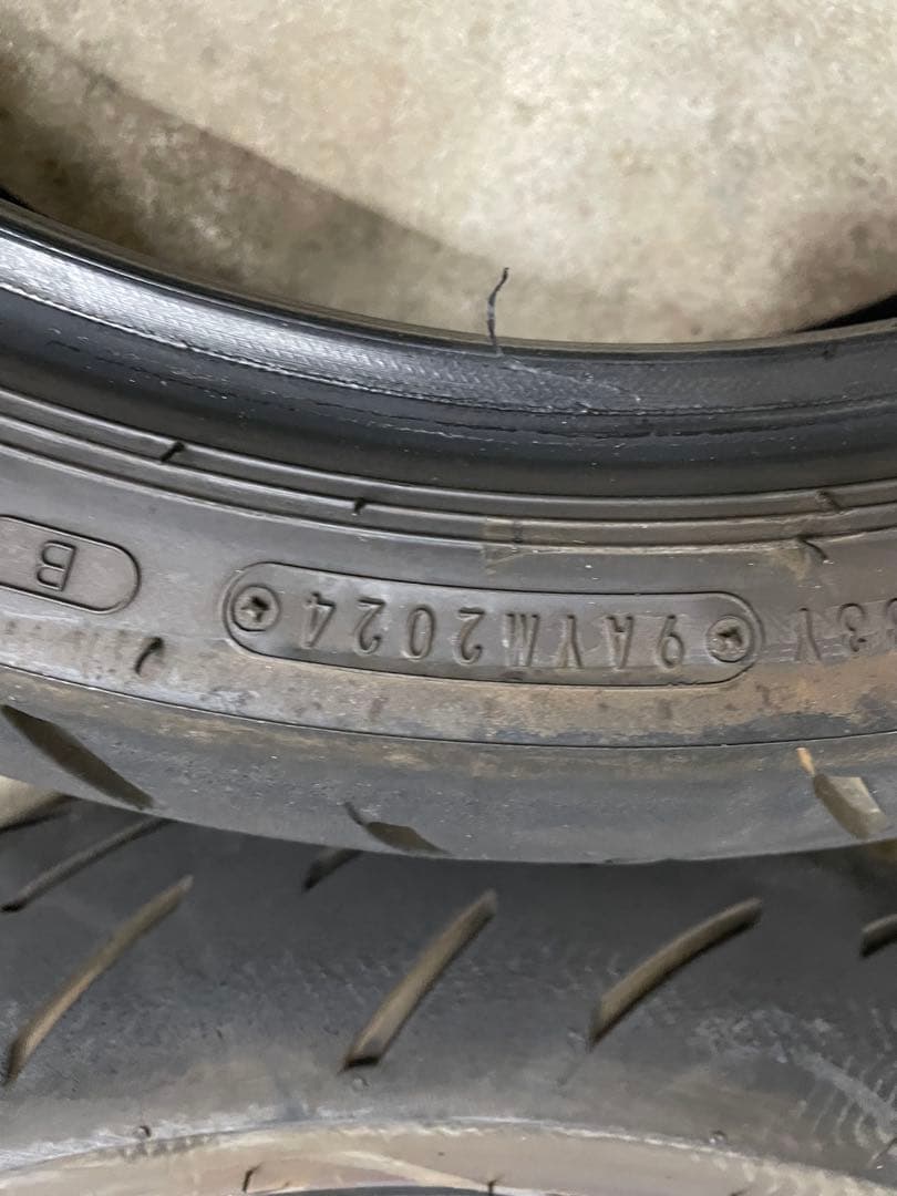 ダンロップGPR300 120/70 R17 160/60 R17
