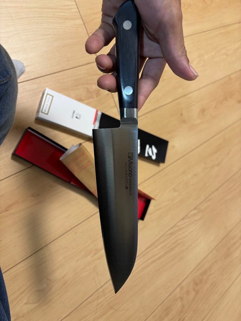 ミソノモリブデン鋼三徳包丁180mm