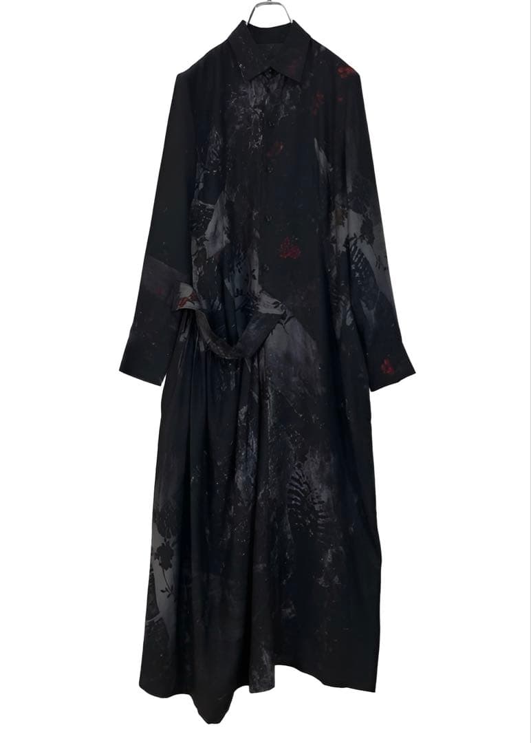 あられひなY's ワイズ 美品 フラワープリント ドレス 黒1