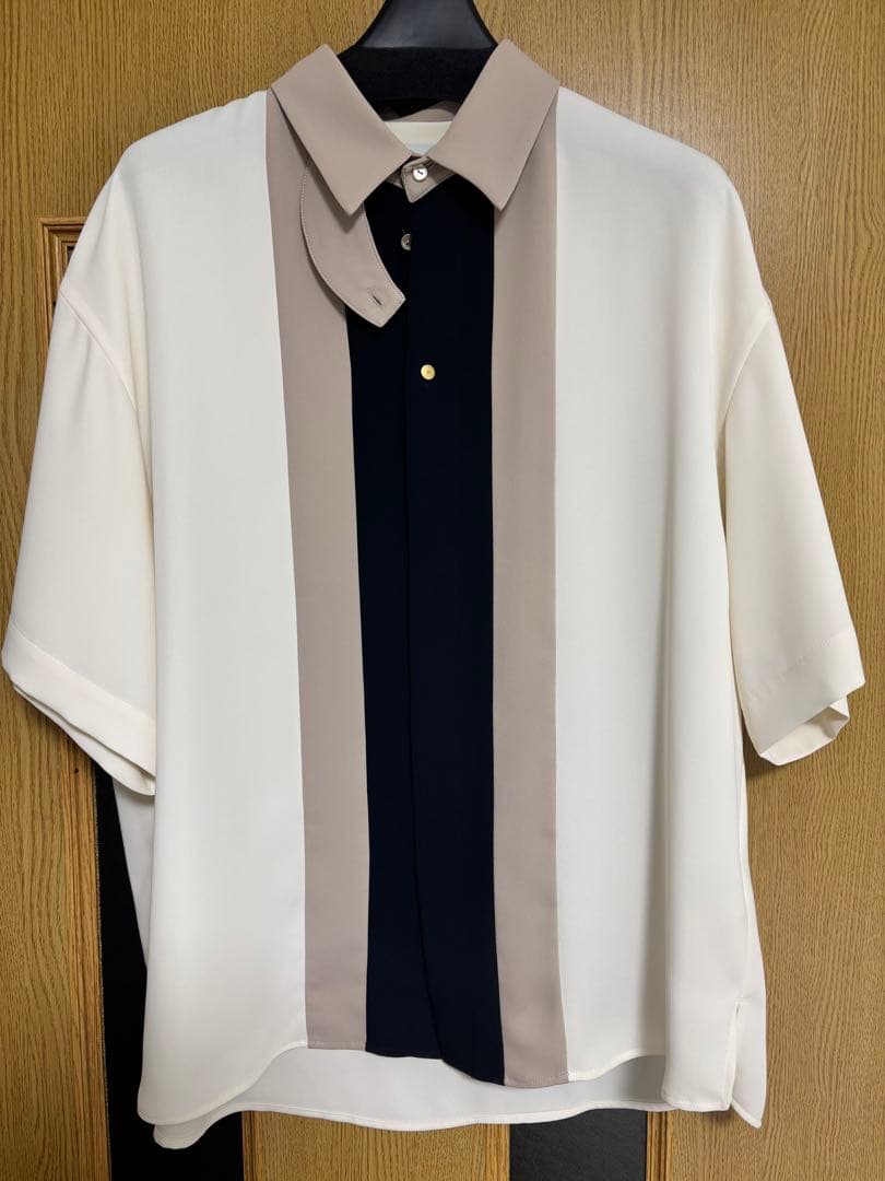 【超美品】CULLNI 半袖シャツ studious