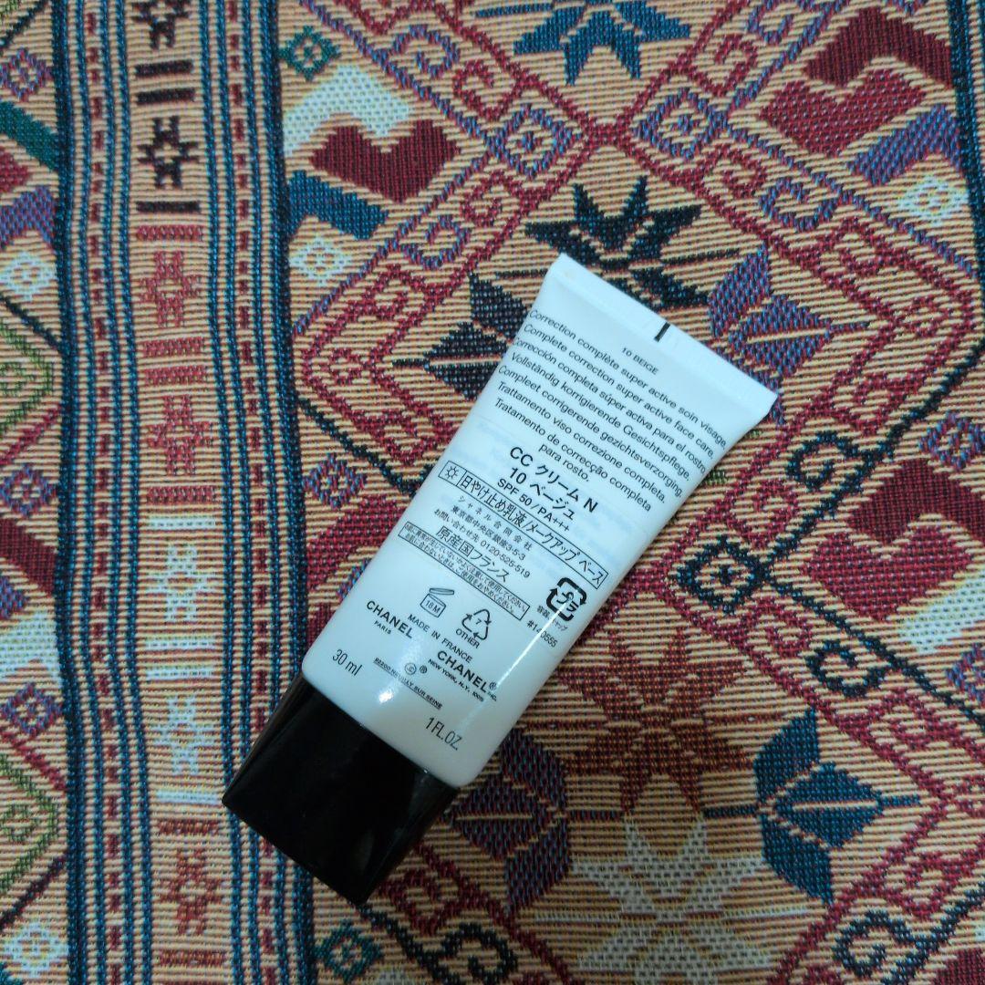 シャネル CCクリーム N 10 ベージュ