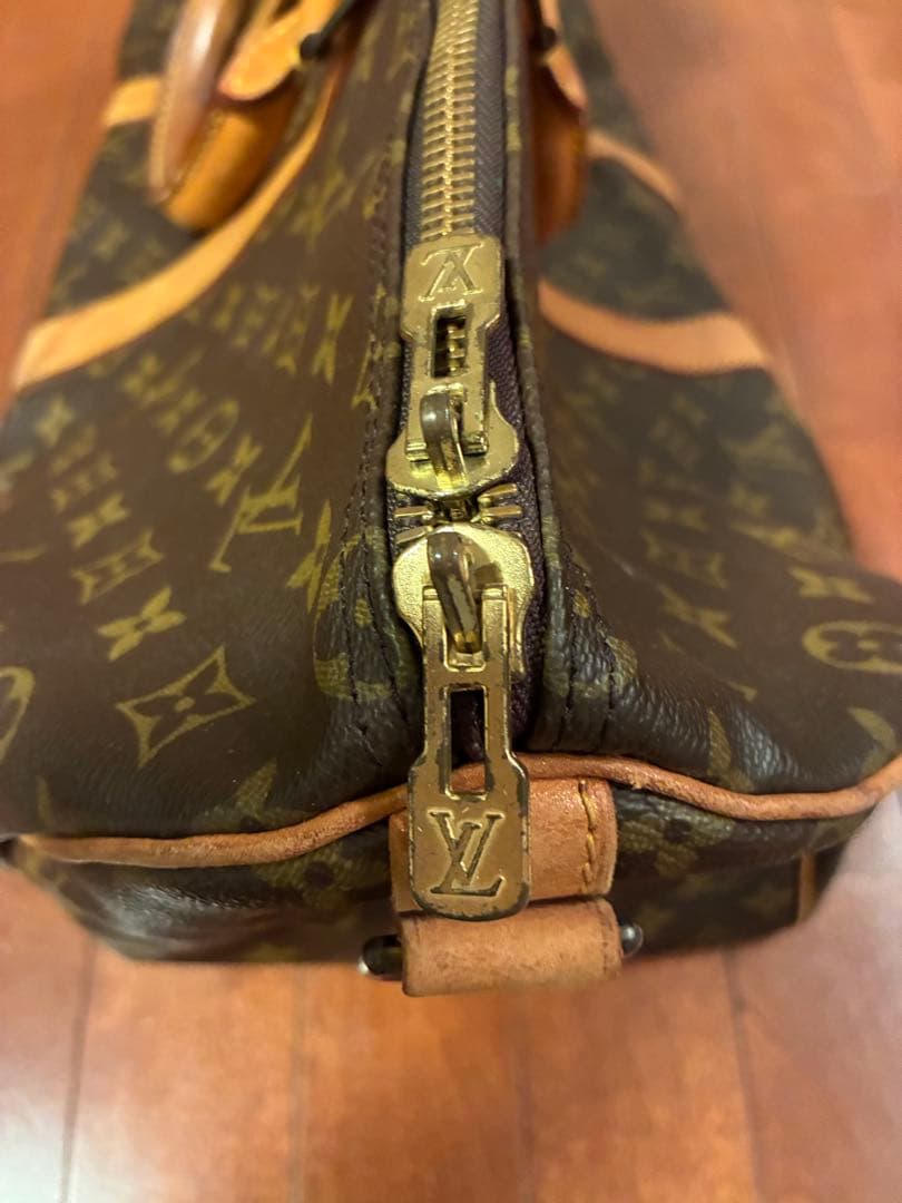 ルイ・ヴィトン　キーポル　バンドリエール50