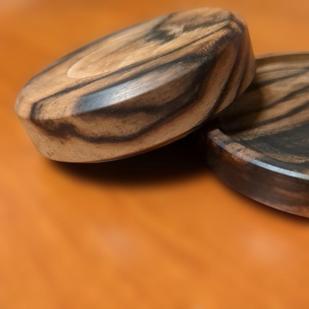 黒柿　小物入れ　香合　手作り木工