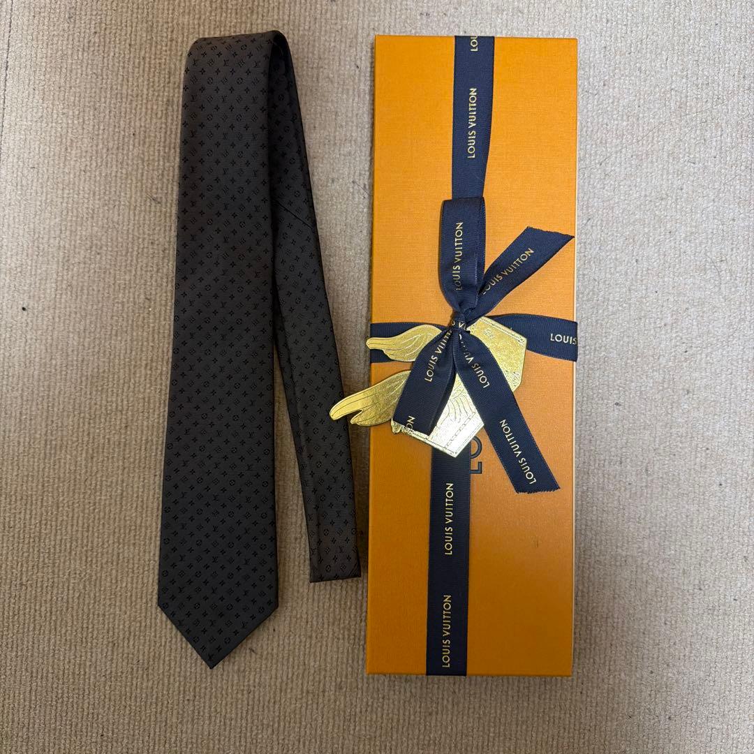 ルイ・ヴィトン クラヴァット・ネオ モノグラミッシム 8CM