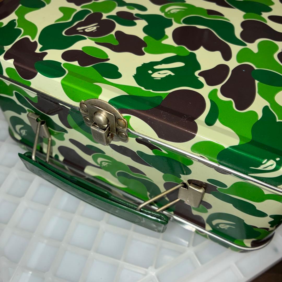 a bathing ape lunch box 15th 限定　camo ケース
