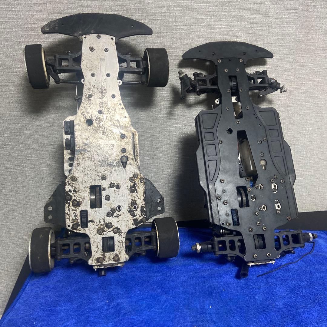 ＫＹＯＳＨＯ製ラジコンカー 2台セット