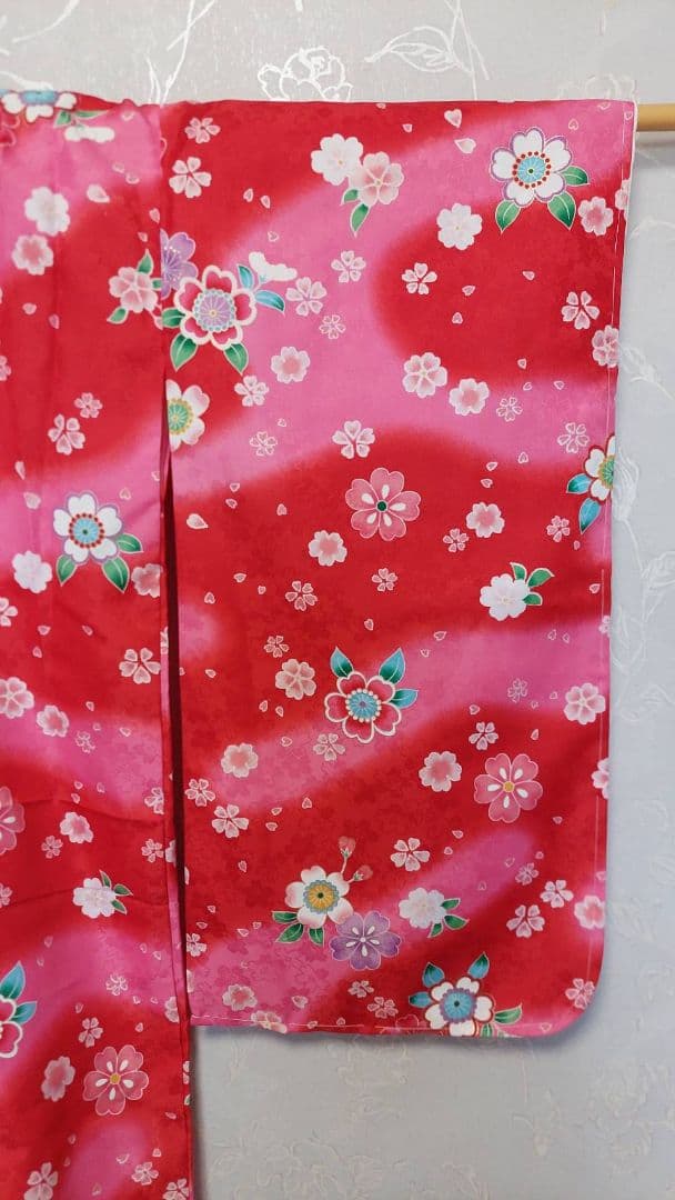 NA331子供着物3歳用ポリエステル新品未使用品綺麗着丈87センチ裄丈47センチ