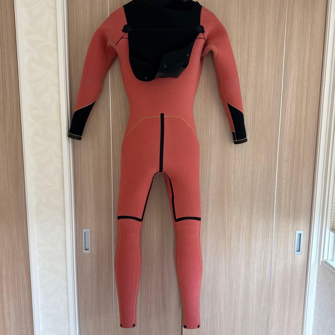 カ*ニ様 BEWET セミドライフルスーツ