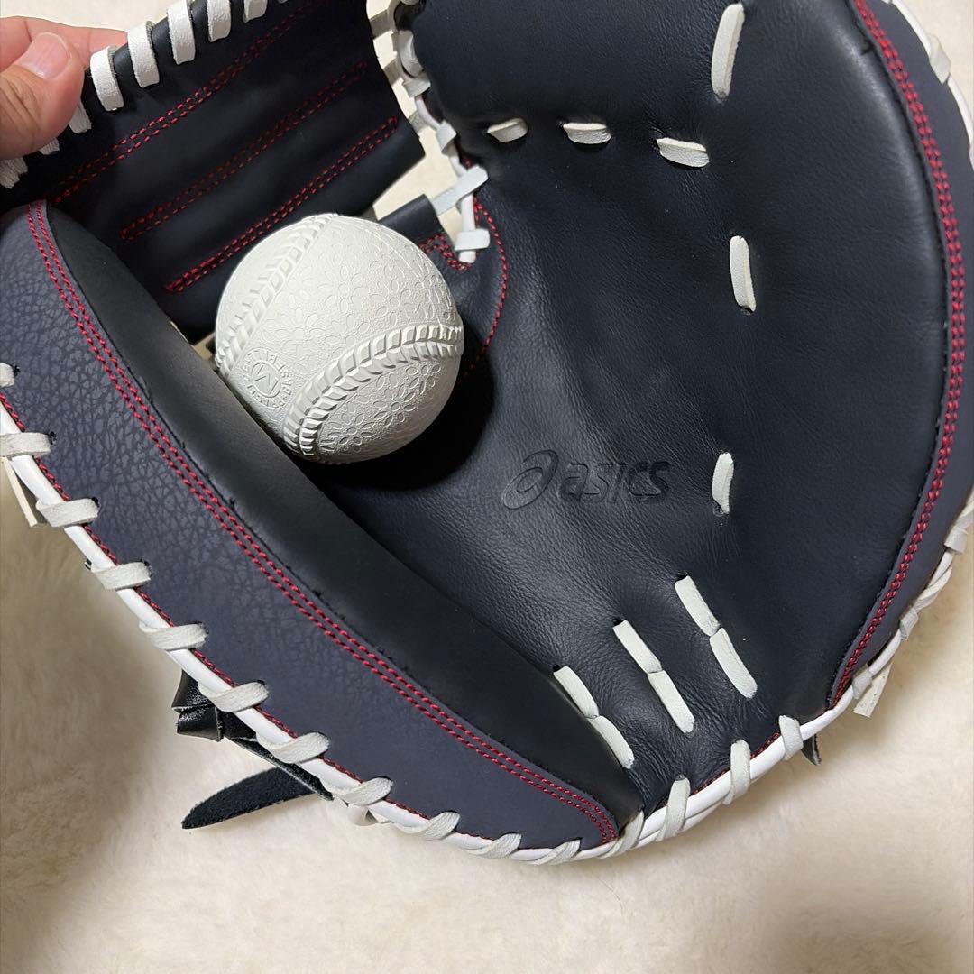 アシックス　キャッチャーミット　軟式用新品未使用C 3121A577