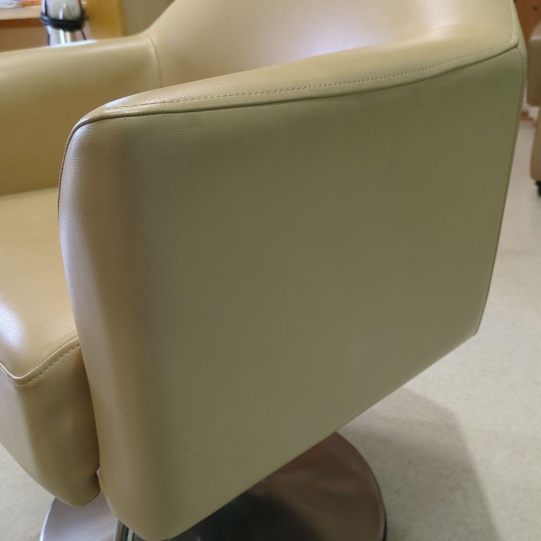 【中古美品】タカラベルモントスタイリングソファ セットイス モーブ ベージュ