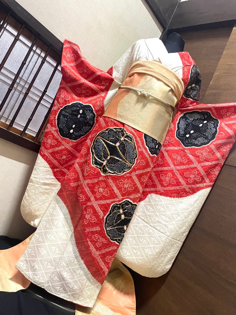 振袖フルセット6点サイズS〜M 駒刺繍　絞り　花蝶文　向かい鶴やまと誂製　正絹