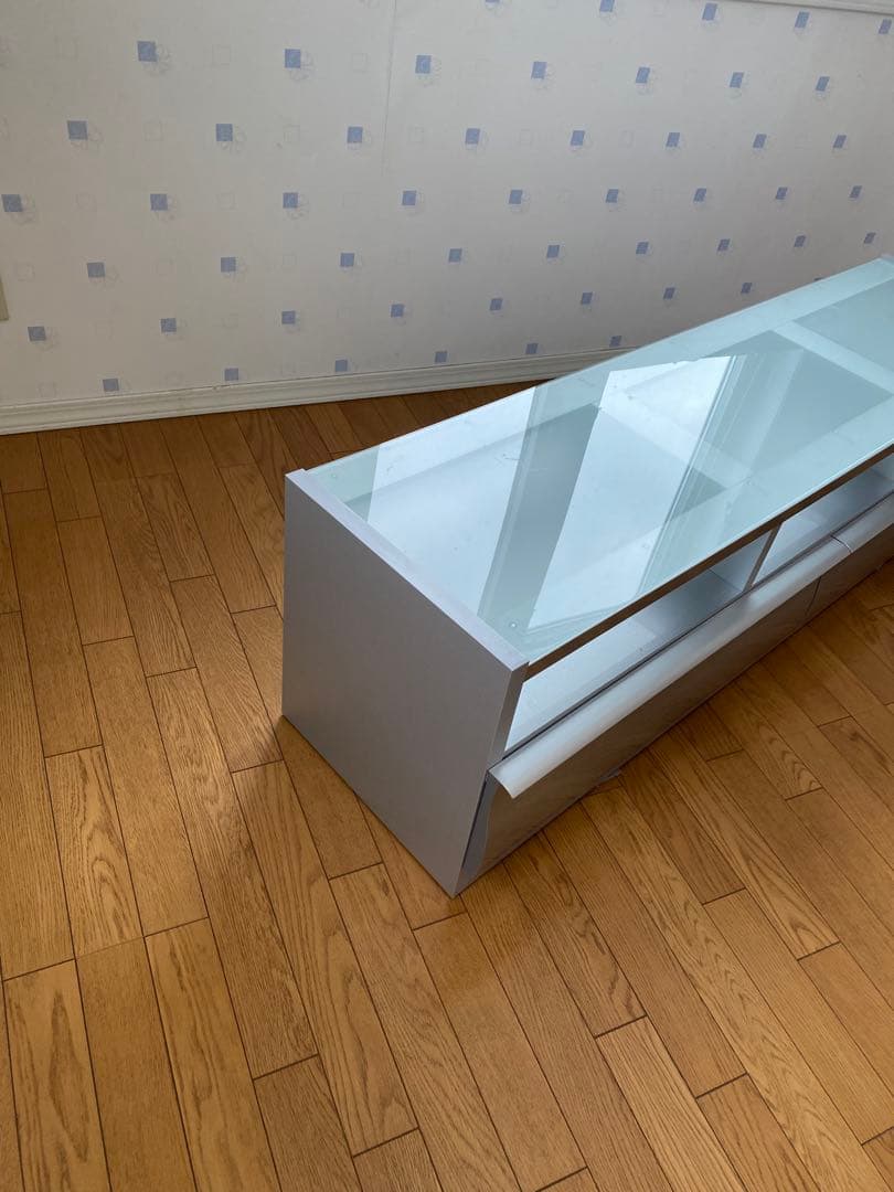モダンテレビ台 天板強化ガラス