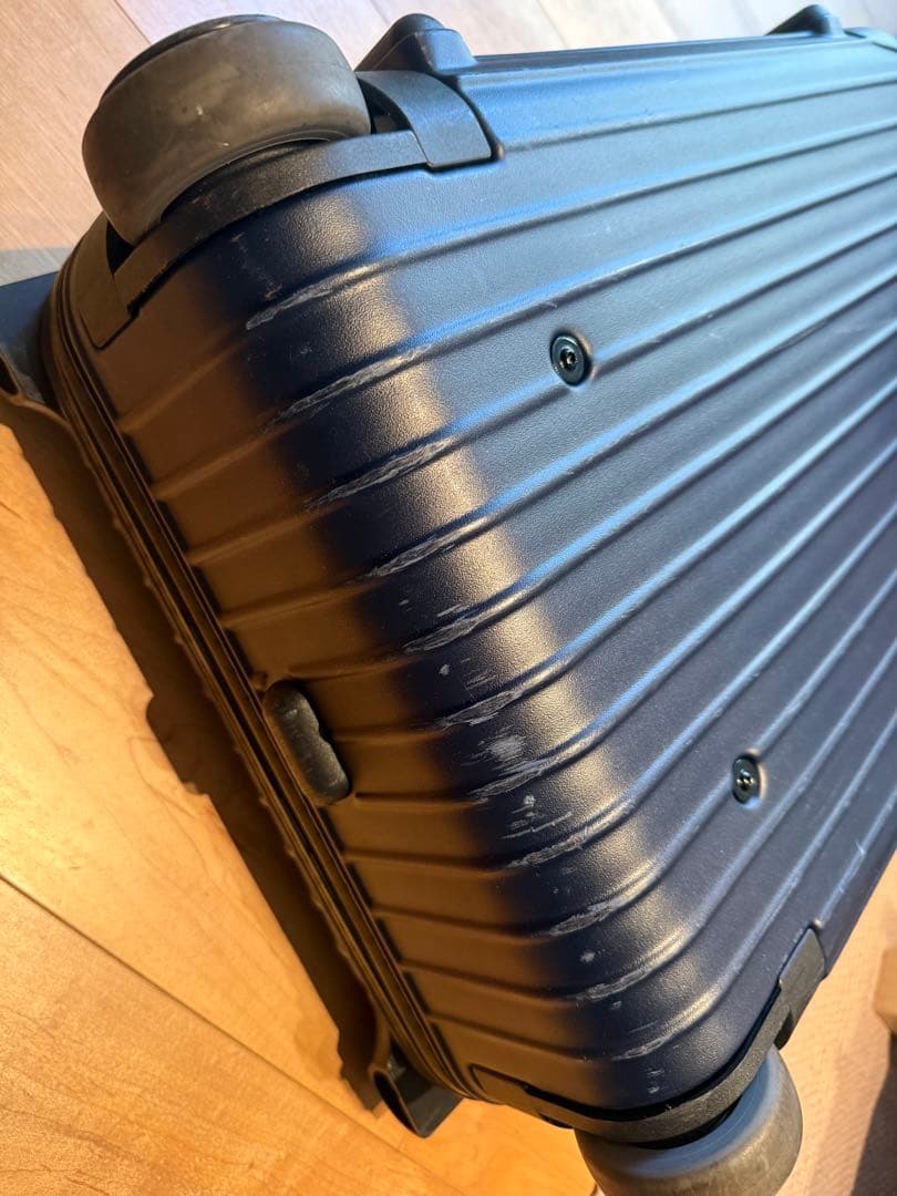 RIMOWA サルサ 機内持込み2輪　紺色