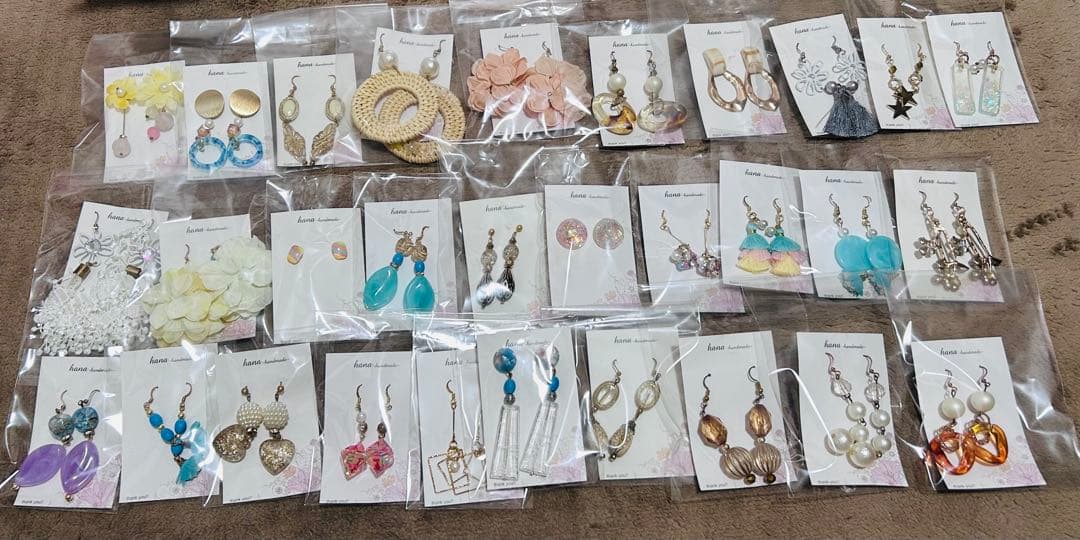 【SALE】ハンドメイドピアス 90点まとめ売り ハンドメイドアクセサリー