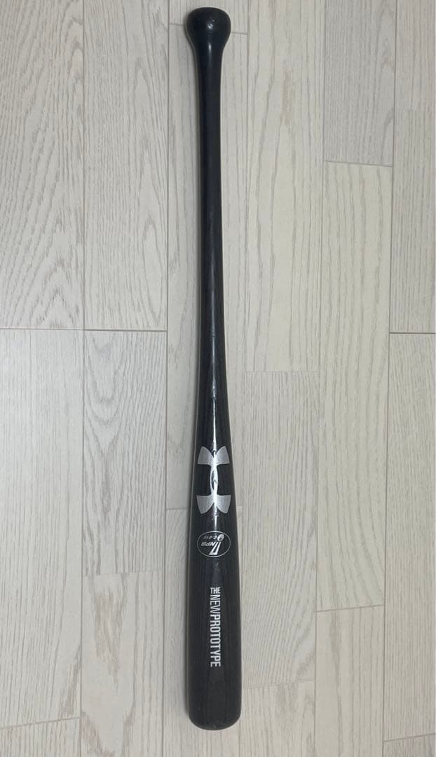 テ*シ様 Under Armour アンダーアーマー　NPB バット 硬式