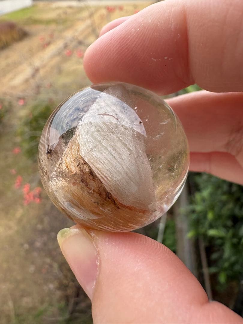 ホワイト千層ガーデン　ガーデンクォーツ　32ミリ