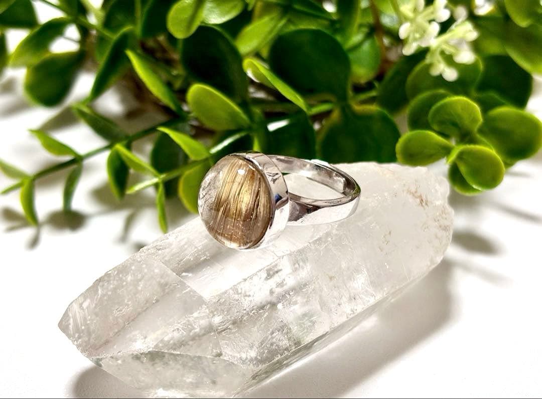 再販不可　夢幻品質　天然石の王者　奇跡のジンタイチンルチルキャッツアイ極上リング