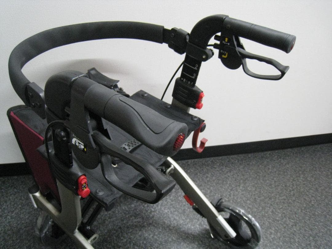 介護用品 歩行車 リトルターン ロータイプ アロン化成 安寿 リハビリ