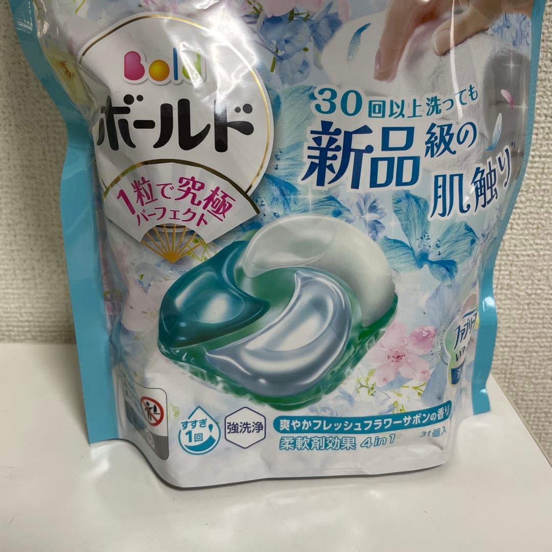 ボールド ジェルボール フレッシュフラワーサボンの香り　P&G 31個　15袋
