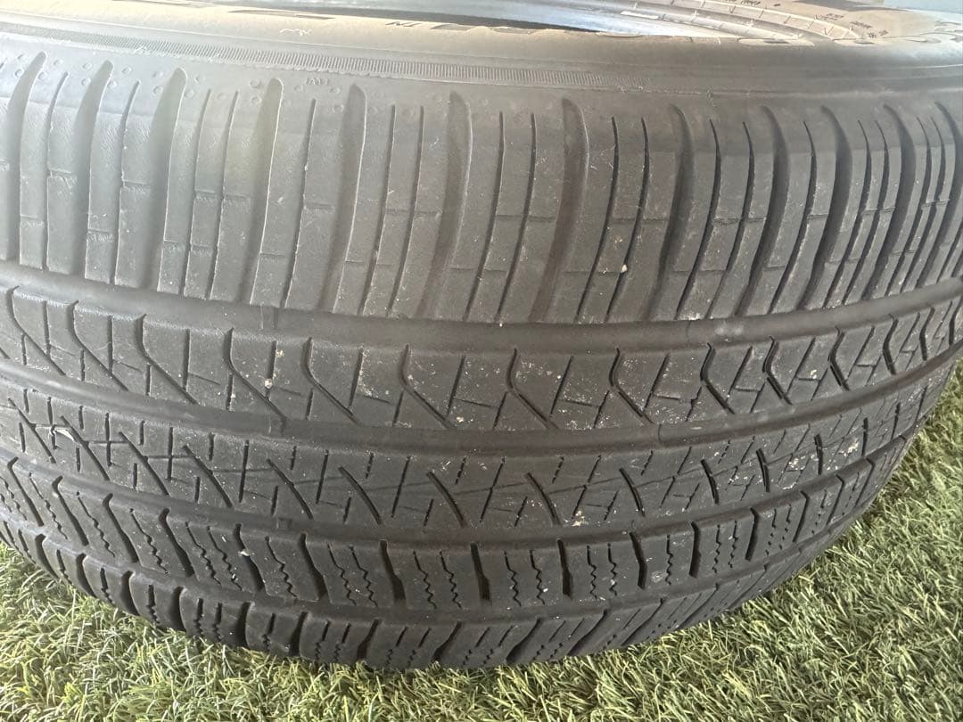 ピレリー Scorpion Zero 275/50R20 1本のみ走行500ｋｍ