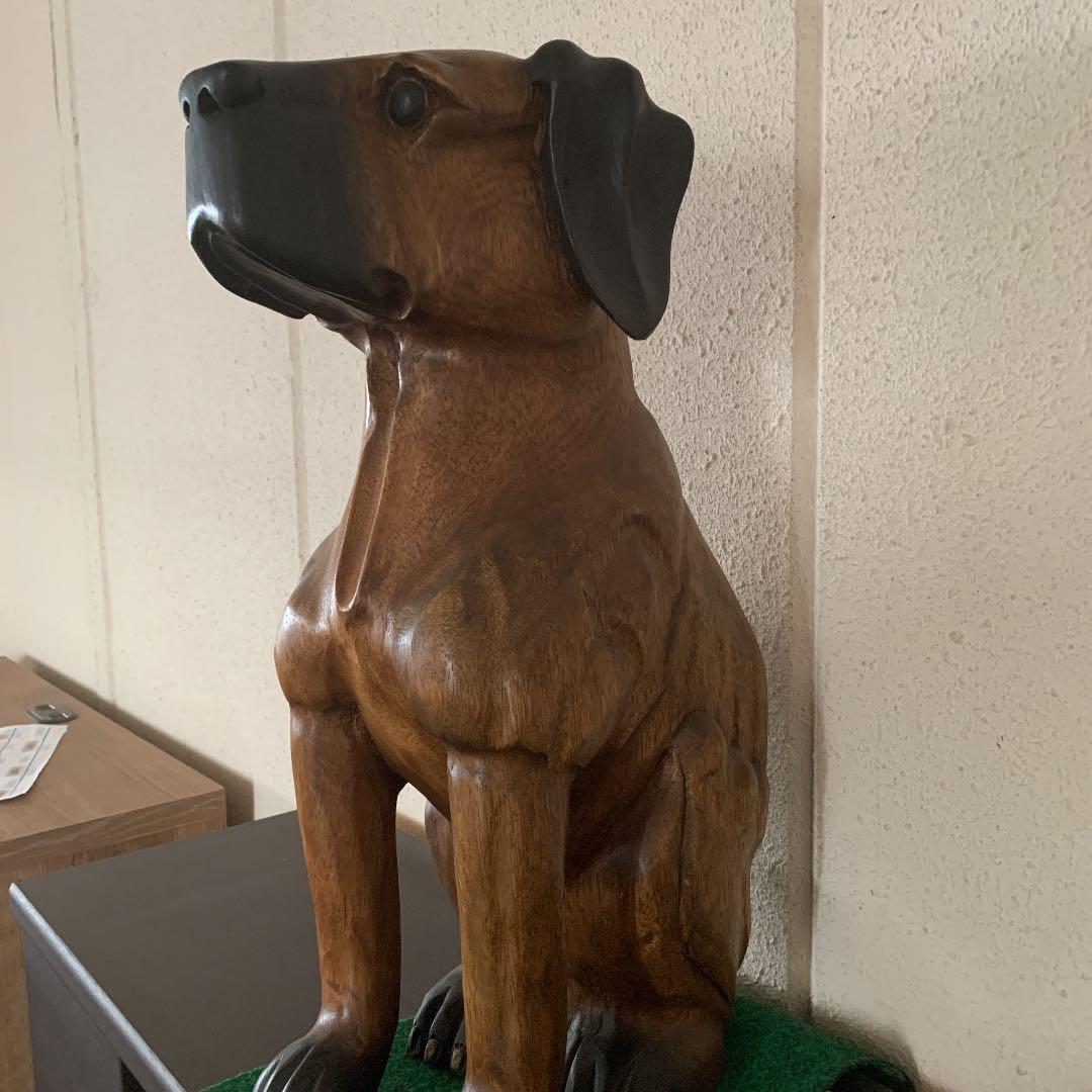 犬の置物