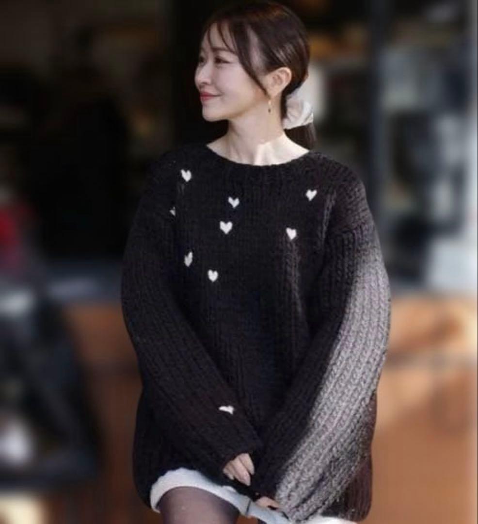 ちばゆかさん愛用♡ THE TOE NOTTING-HILL HEARTニット
