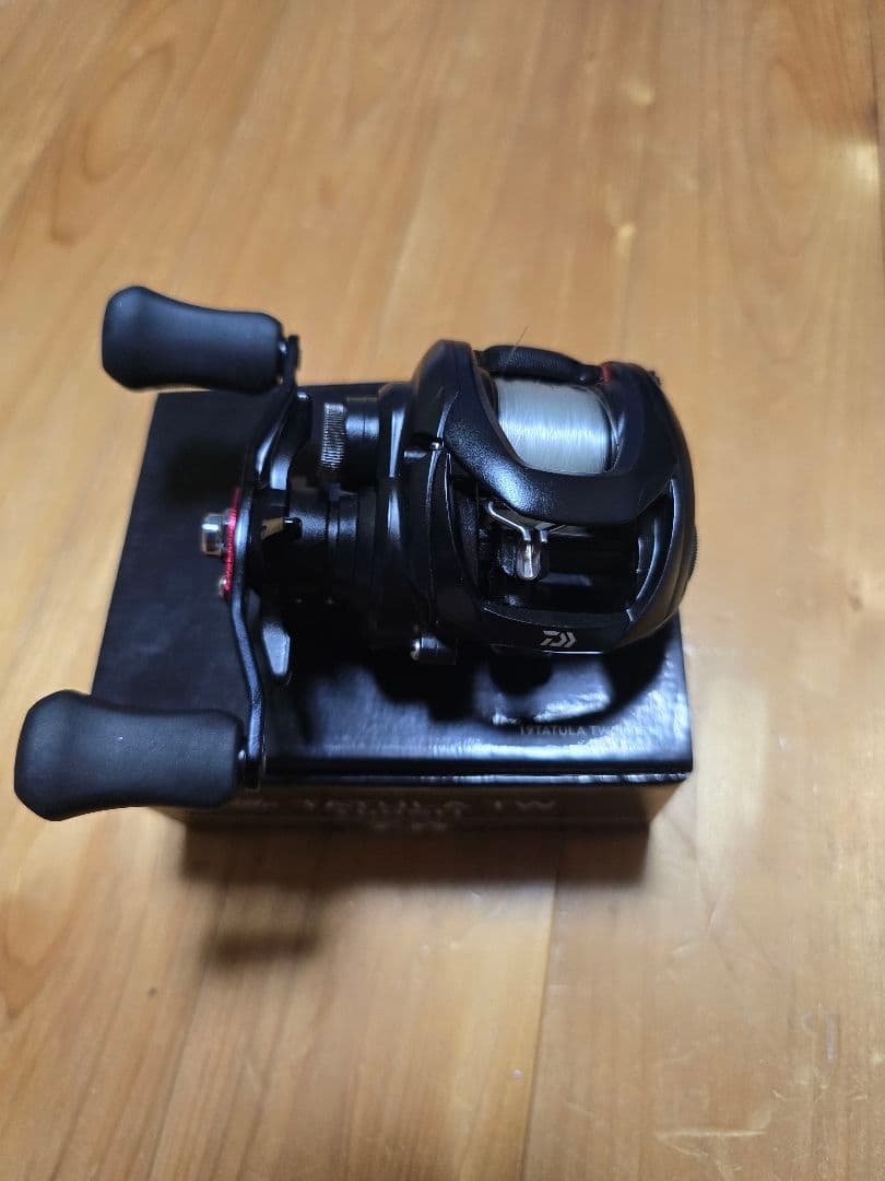19TATULA TW 100SH ベイトリール