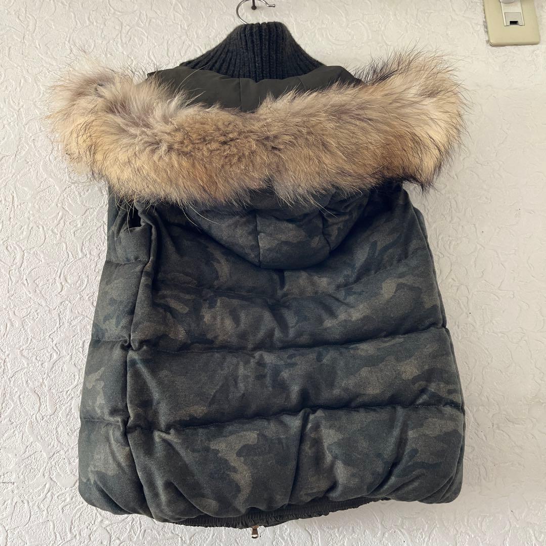 タトラス　ファー付きダウンベスト